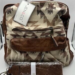 Jen & Co Women's Geometric Brown and Cream Backpack